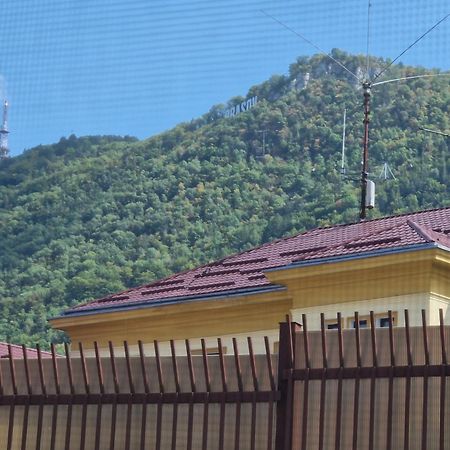 Sunny Town House Brasov Exterior photo