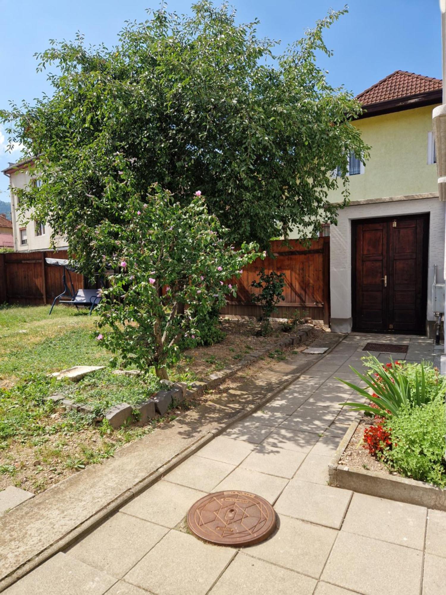 Sunny Town House Brasov Exterior photo